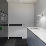 black-white-kitchen.jpg